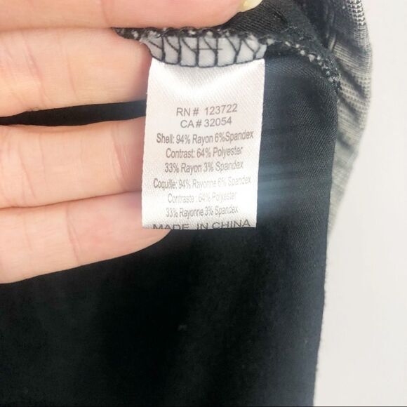 ANTHROPOLOGIE | ONE SEPTEMBER Bow Accent Top Small - Picture 6 of 7